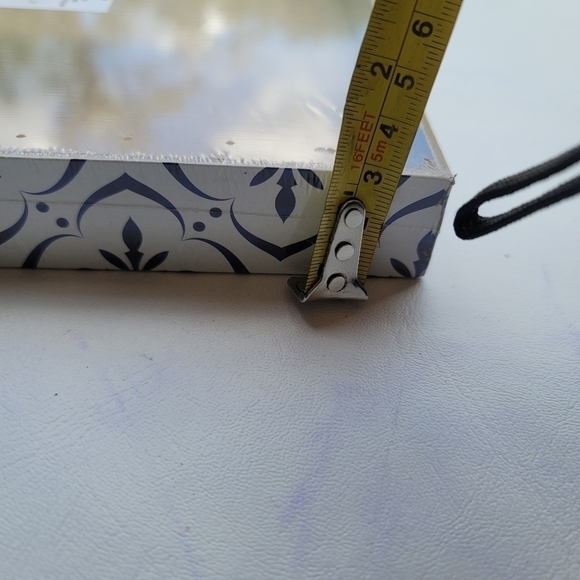 Turn your TROUBLES into BUBBLES wall decor sign Navy Blue White 8 x 8 - Picture 5 of 7